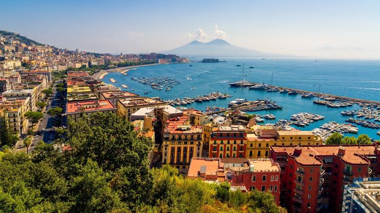 Frontier Airlines Naples Office in Italy